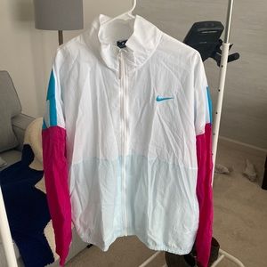 Nike windbreaker